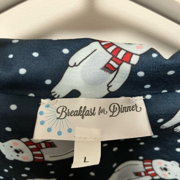 Pajamas with polar bears. - Picture 5 of 6
